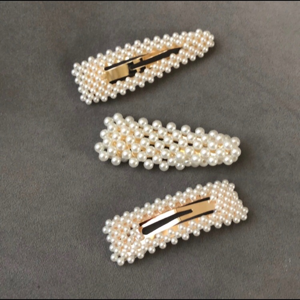 Girly Pearly Hair Clip Set